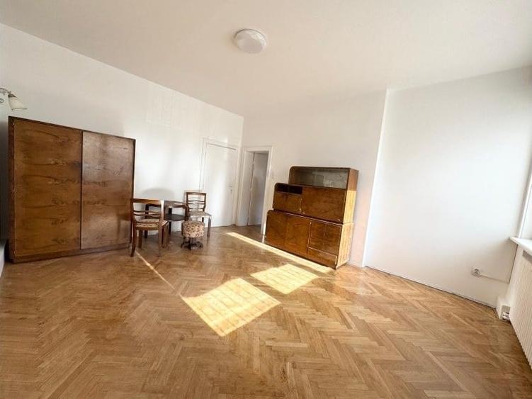 Apartament cu 4 camere în Dorobanți