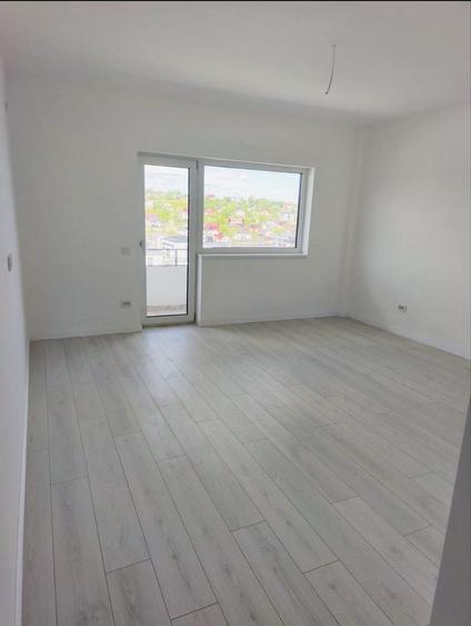 Apartament cu 2 camere decomandat în Vișan