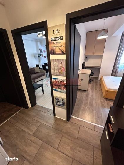 Apartament cu 2 camere în Apărătorii Patriei