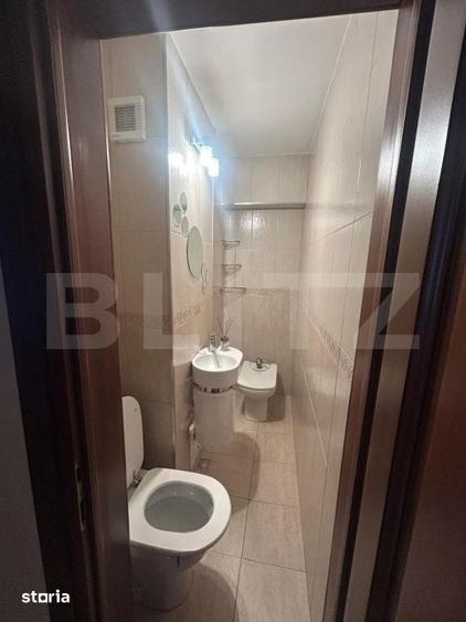 Apartament cu 4 camere decomandat în Ultracentral