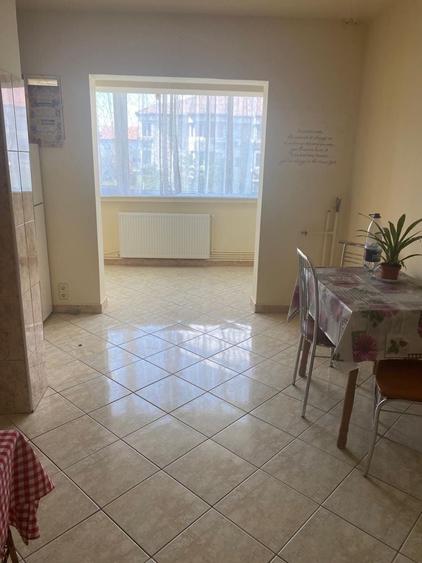 Apartament cu 2 camere decomandat în Bucovina