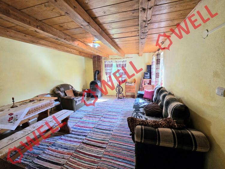Casă cu 4 camere cu Teren 2800 Mp în Filia