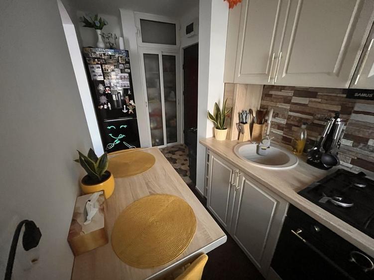 Apartament micro 3 - 1