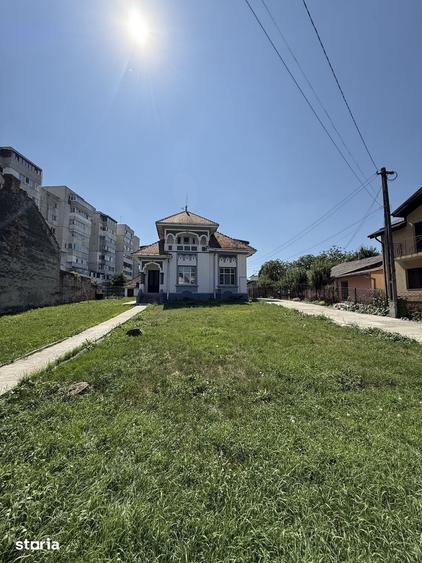 Casa+teren 2179 mp in Centru Bacau - 7