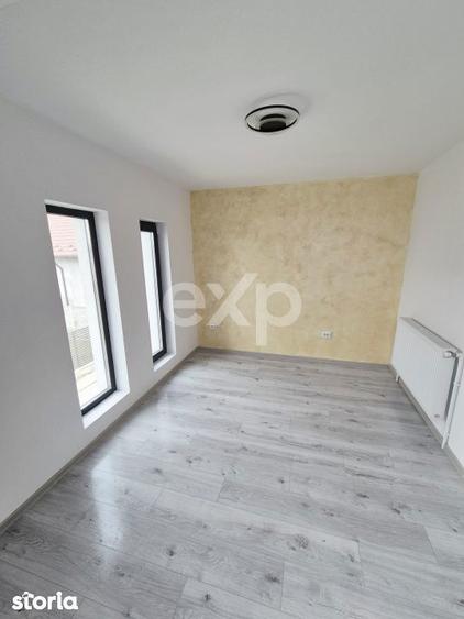 Casă cu 4 camere cu Teren 359 Mp în Găvana