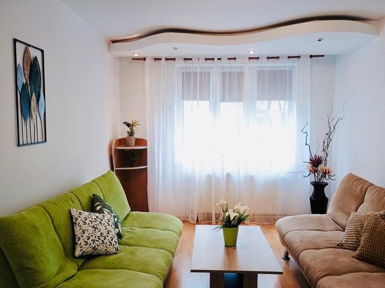 Apartament cu 2 camere decomandat în Eroii Revoluției