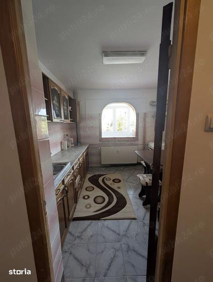 Apartament cu 2 camere decomandat, mobilat în Crângași
