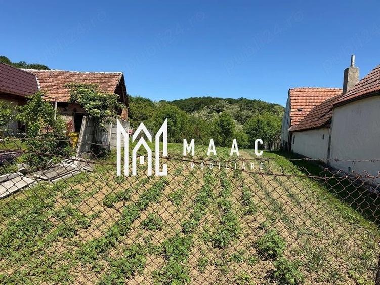 Teren Construcții intravilan de 600 mp, în Bradu