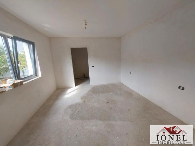 Casă individuală cu 3 camere cu Teren 450 Mp în Meteș