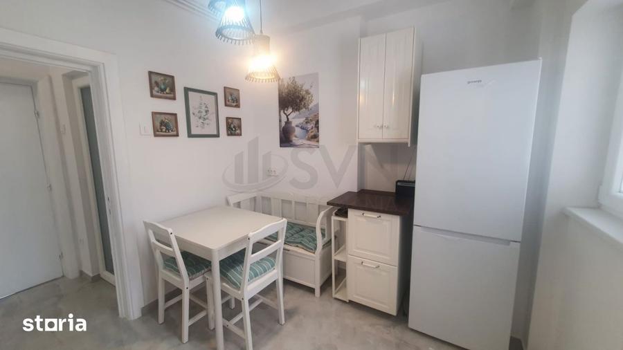 Apartament cu 3 camere decomandat în Centrul Civic