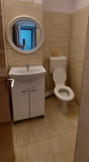Apartament cu 3 camere decomandat, mobilat în Complex Studențesc