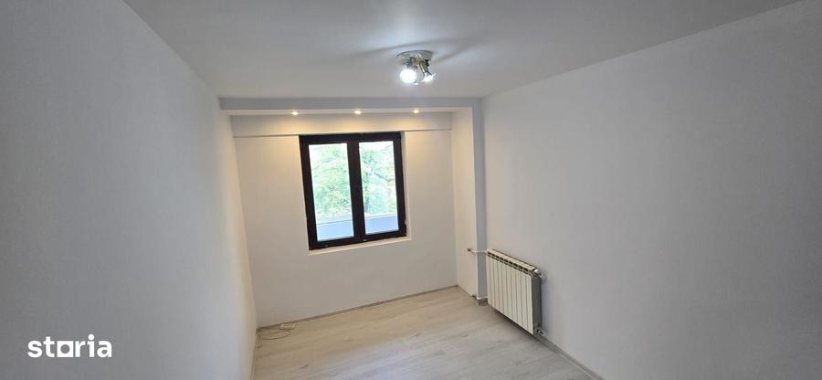 De inchiriat apartament cochet Piata Universitatii - 3