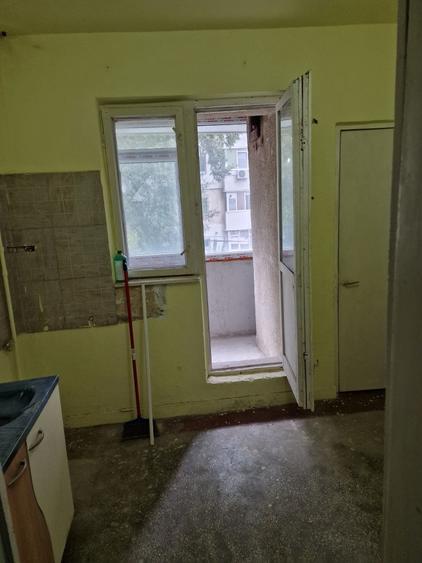 Garsonieră decomandată în Buzaului