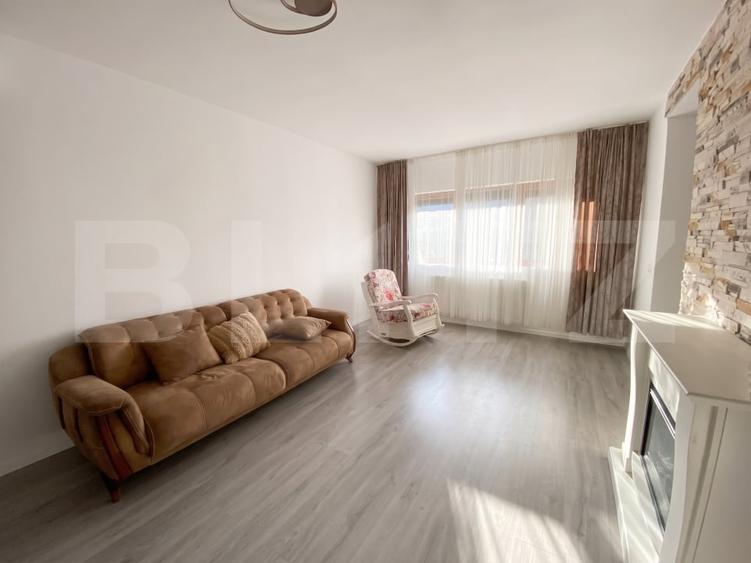 Duplex cu 3 camere cu Canalizare în Moșnița Veche