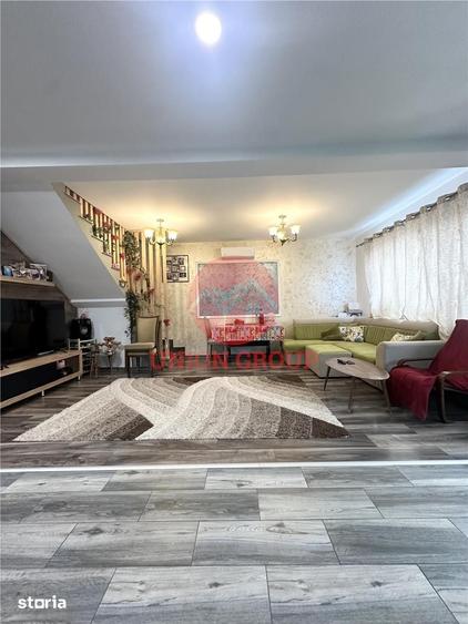 Casă cu 4 camere cu Teren 300 Mp în Central