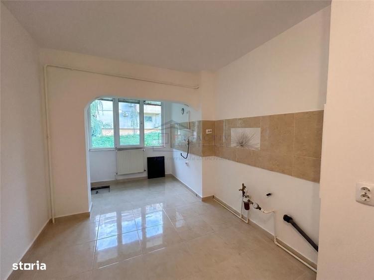 Apartament cu 4 camere decomandat în Obcini