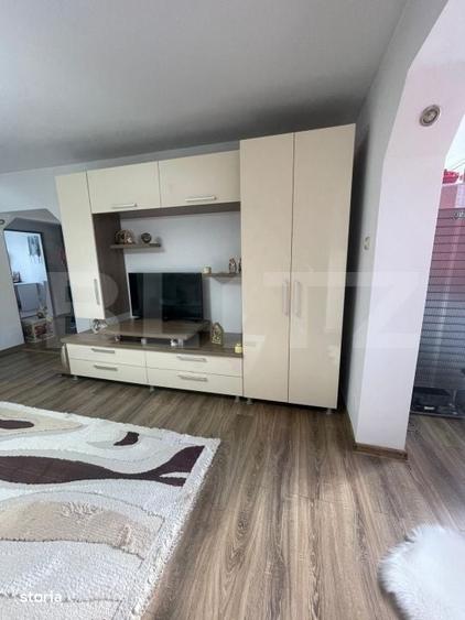Apartament cu 3 camere decomandat în Viișoara