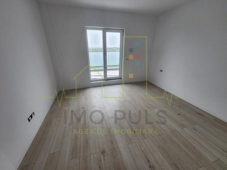 Apartament cu 3 camere în Torontalului