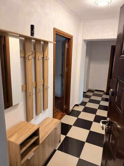 Apartament cu 3 camere în Titan