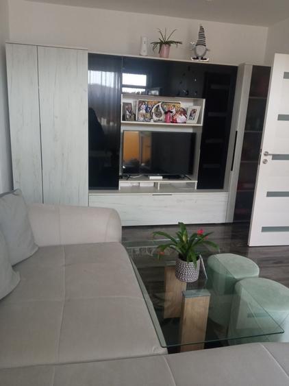 Apartament cu 2 camere nedecomandat în Exterior Vest
