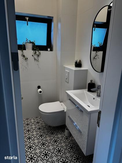 Casă cu 5 camere cu Teren 465 Mp în Central