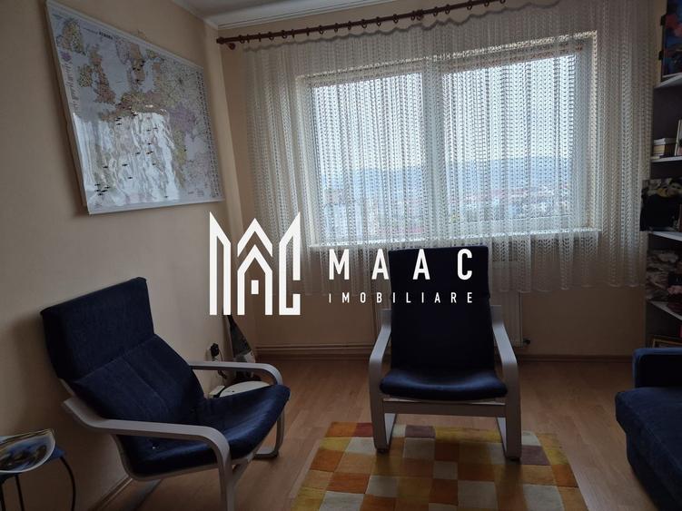 Apartament cu 3 camere, mobilat în Vasile Aaron