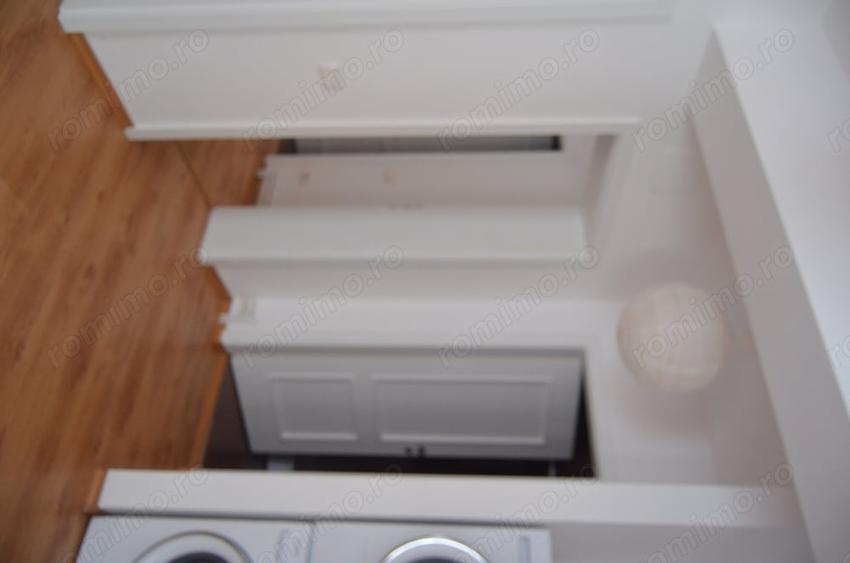 Apartament cu 3 camere decomandat în Bușteni