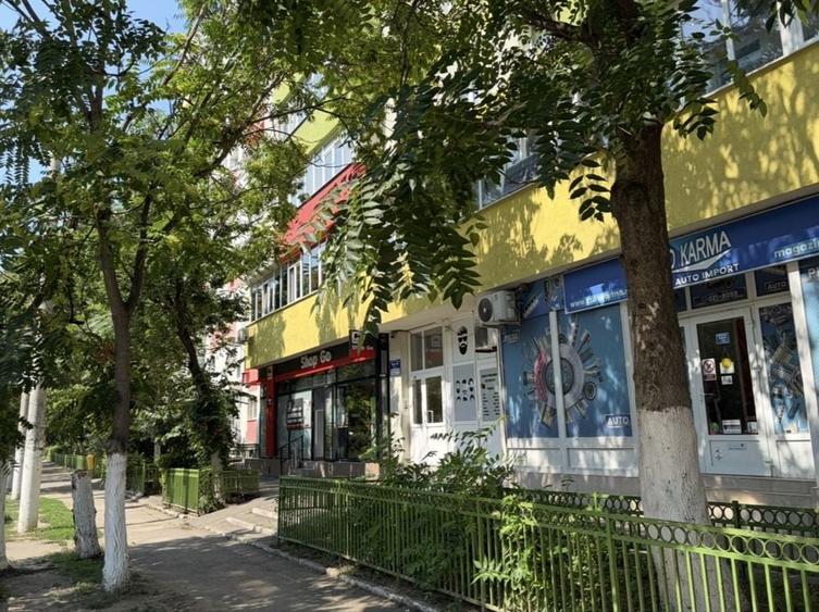 Spațiu comercial, de 141 mp, în Central