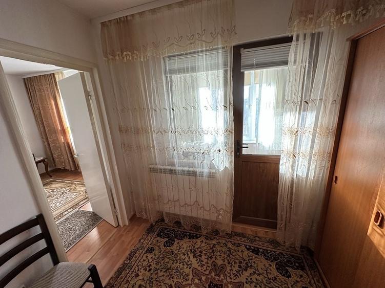 Apartament cu 3 camere în Casa de Cultură
