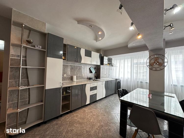 Apartament cu 2 camere în Piața Centrală