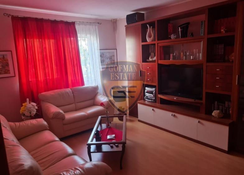 Apartament 3 camere, Inel 1, 62mp, et 3, gaze, decomandat, balcon - 1