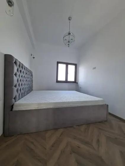 Apartament cu 3 camere semidecomandat în Universitate