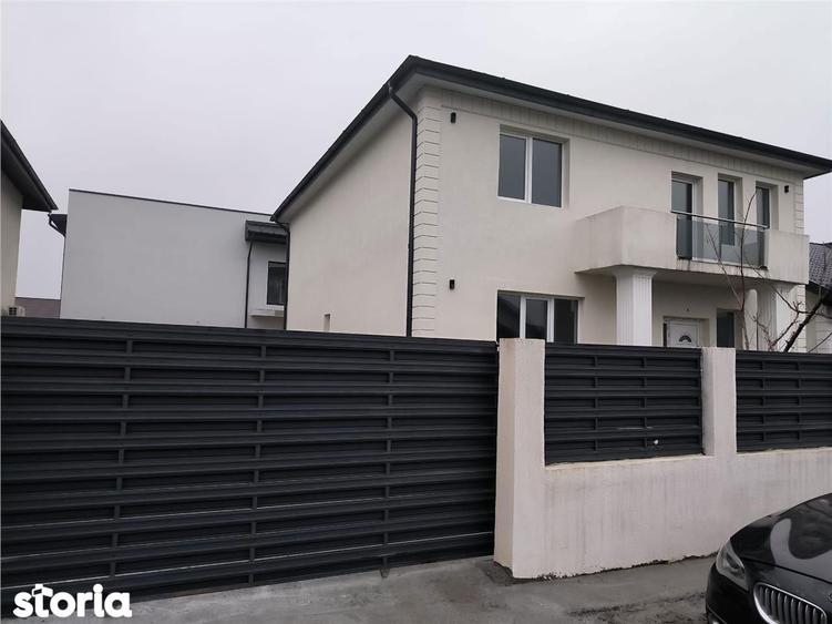 Casă cu 5 camere cu Teren 330 Mp în Central