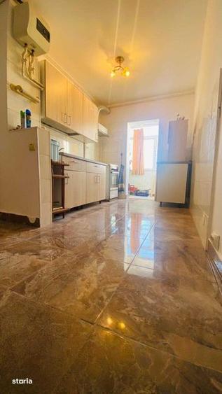 Apartament cu 2 camere decomandat în Broșteni