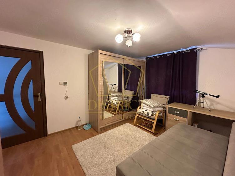 Casă cu 4 camere cu Teren 330 Mp în Central