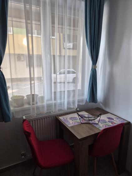 Inchiriez studio zona Kaufland Mamaia Nord - 3