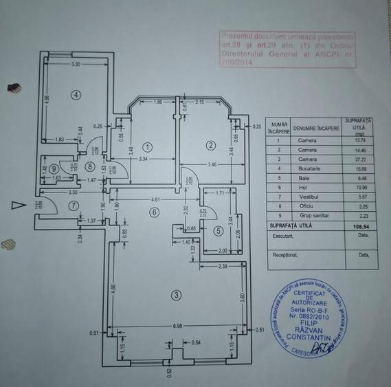 Apartament cu 4 camere decomandat în Decebal