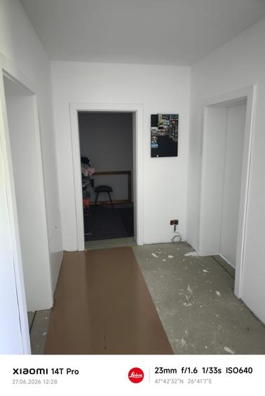 Casă individuală cu 6 camere cu Teren 1040 Mp în Central