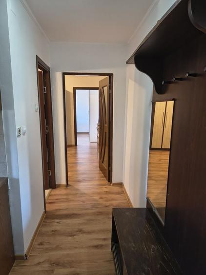 Apartament cu 2 camere nedecomandat în Central