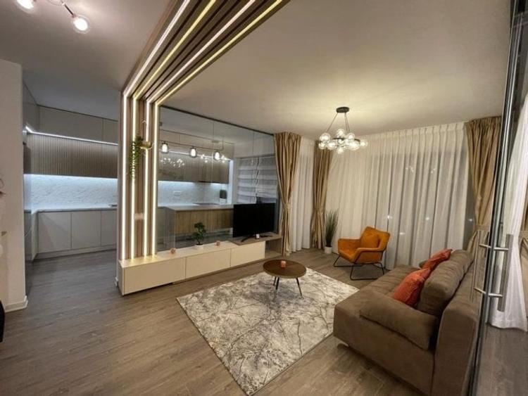 Apartament cu 2 camere decomandat, mobilat în Pipera
