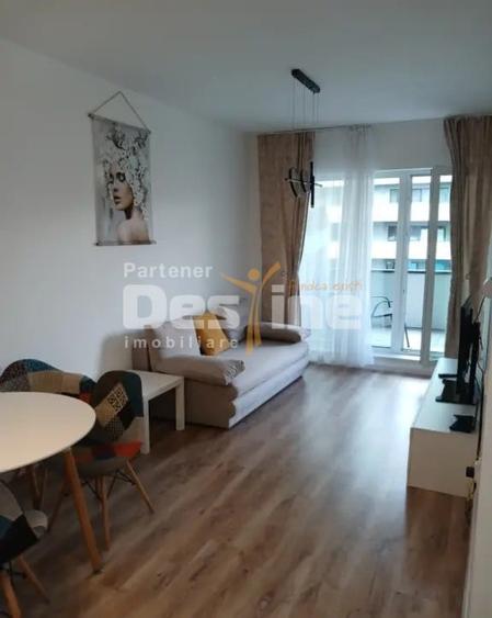 Apartament cu 2 camere semidecomandat în Tractorul