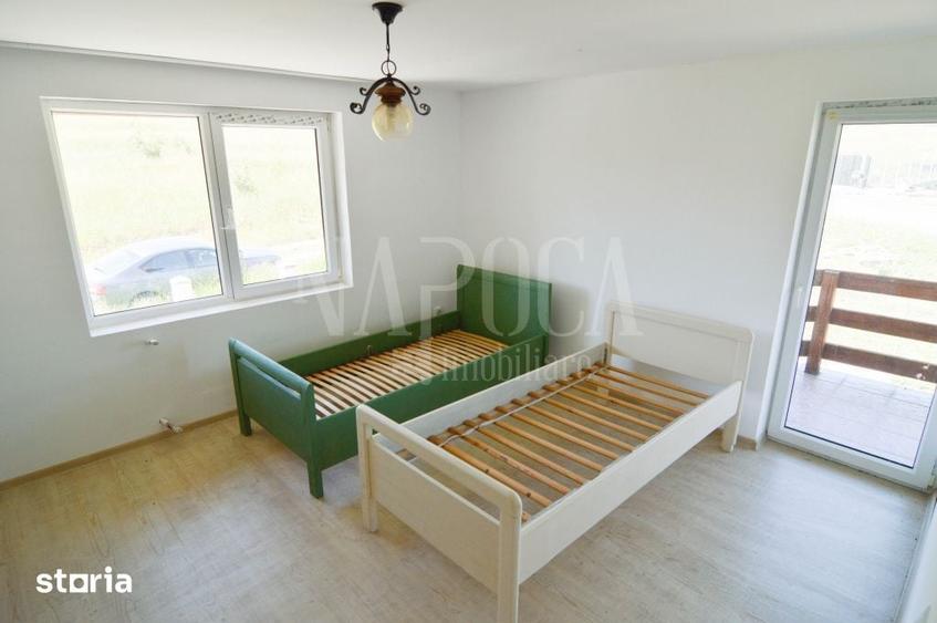 Casă cu 5 camere cu Teren 1100 Mp în Central