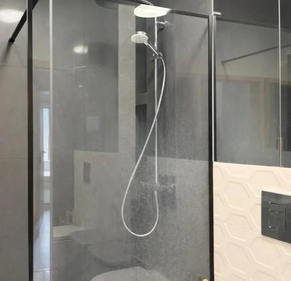 Apartament cu 2 camere decomandat în Giulești