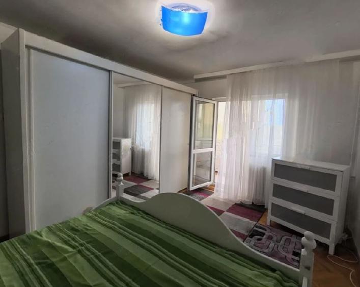 Apartament cu 2 camere decomandat, mobilat în Tineretului