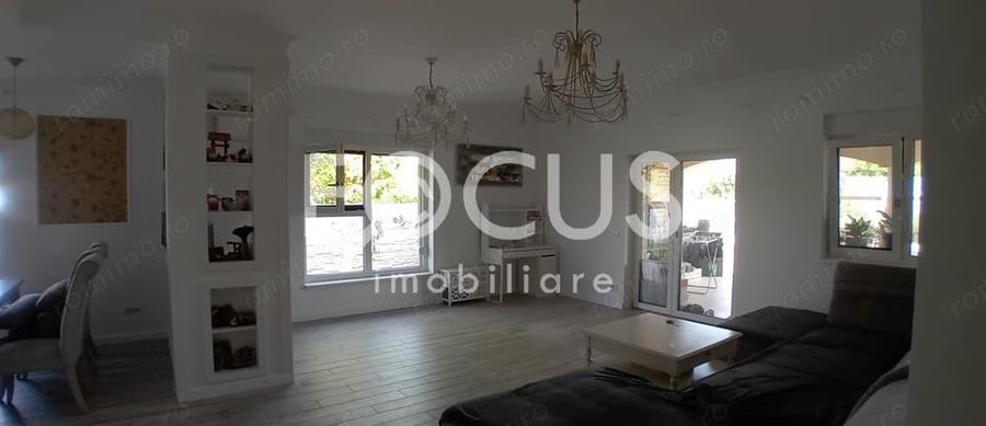 Casă cu 3 camere în Central