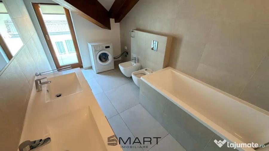 Apartament cu 3 camere decomandat în Calea Dumbrăvii