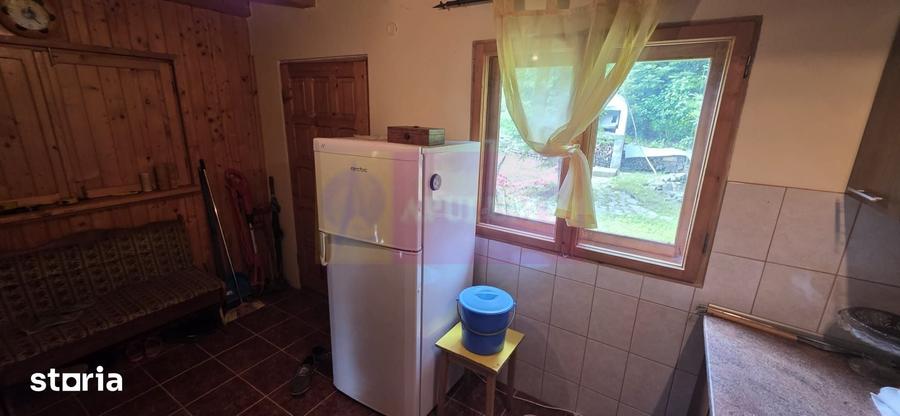 Cabana cu 5 camere de vanzare in Provita - 10