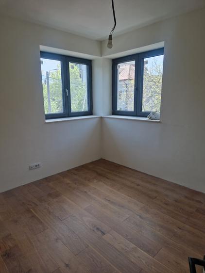 Casă cu 4 camere cu Teren 200 Mp în Parcul Circului
