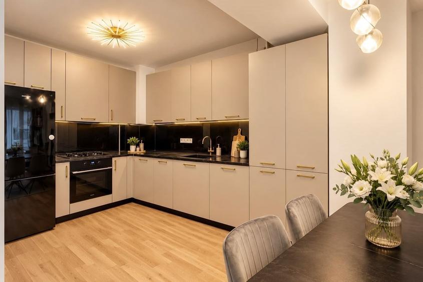 Apartament cu 2 camere decomandat, mobilat în Băneasa