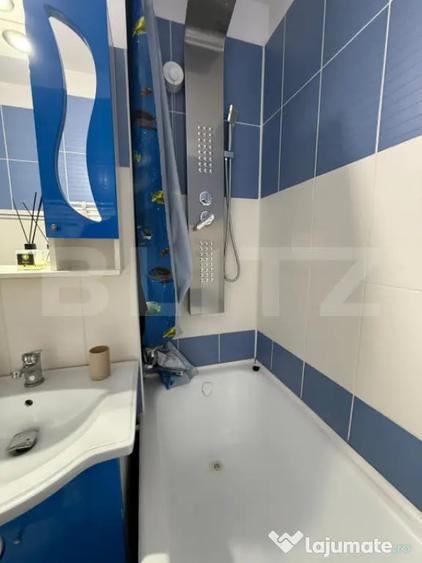 Apartament cu 2 camere decomandat în Central